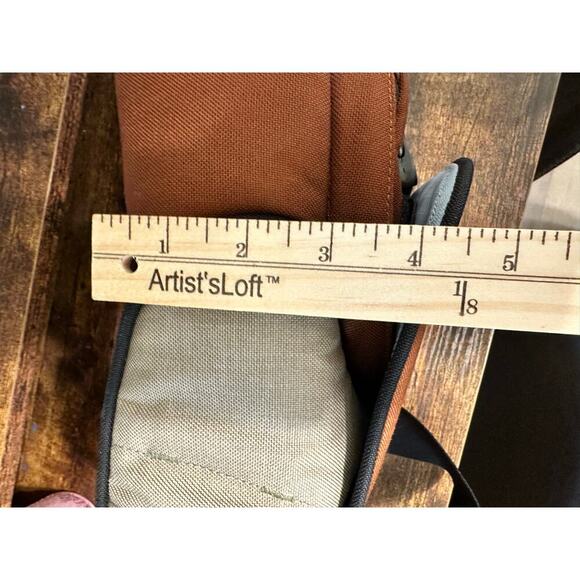 Crumpler Camera Shoulder Bag Brown Camera Accessories - Picture 10 of 12